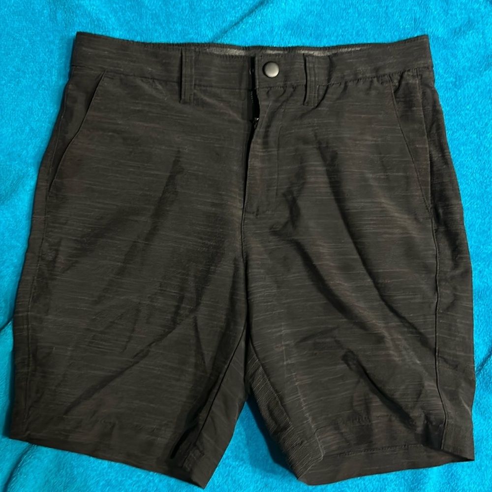 Men’s active shorts